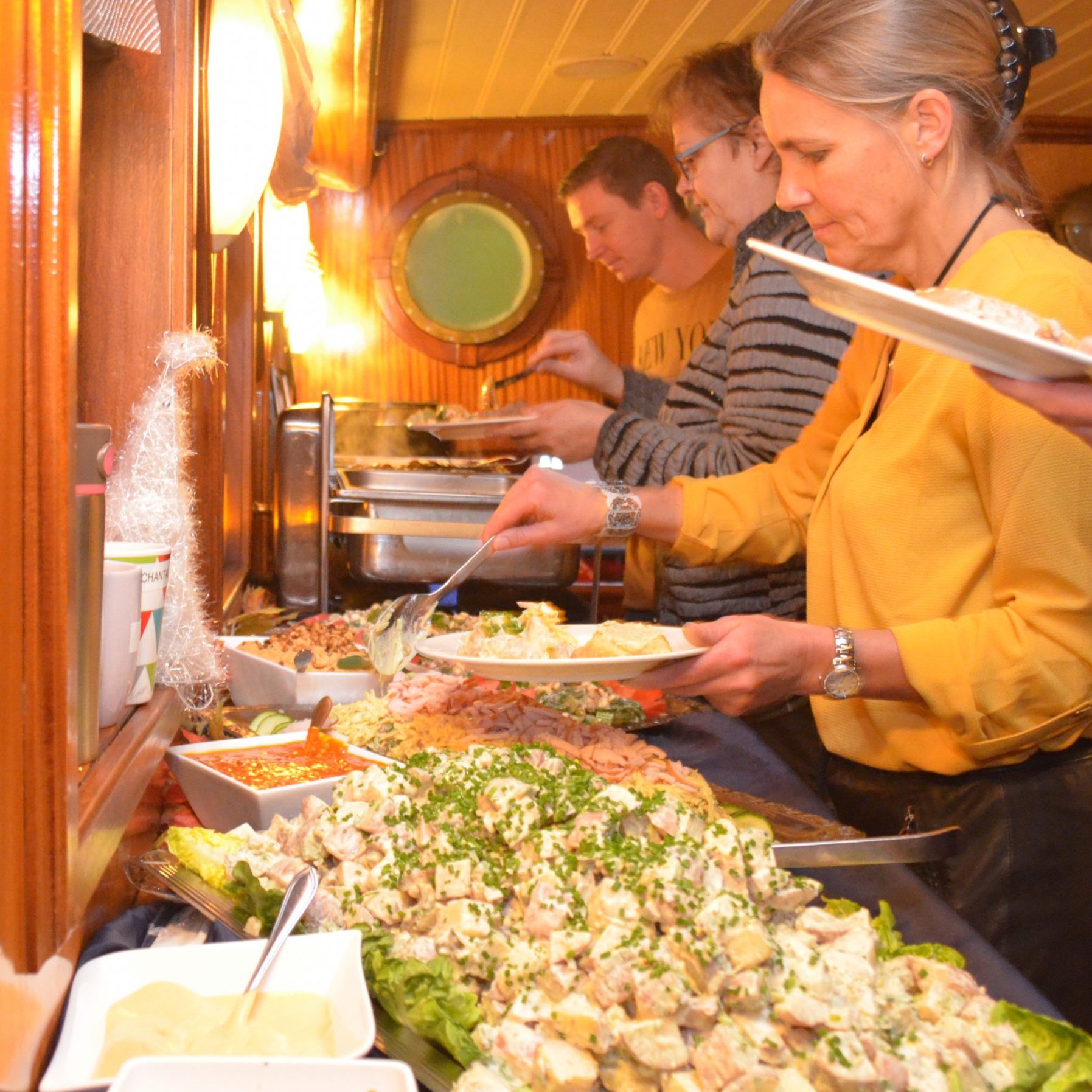 Restaurant Schip op het water Groepsaccommodatie