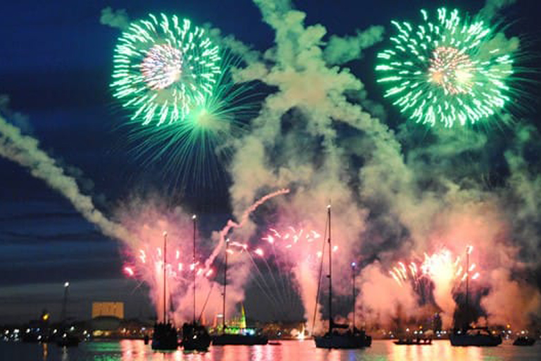 vuurwerk-kermis-hoorn-01 Vuurwerk Kermis Hoorn Zeilschip Bounty